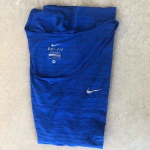 Nike dri-fit t-shirt